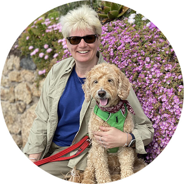 Stephanie Dowling with her senior dog Honey